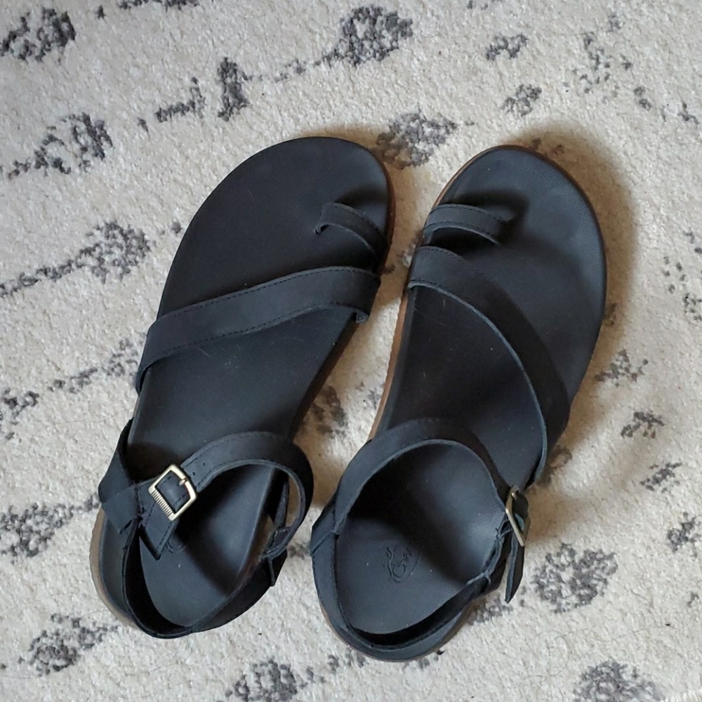 Chaco Women's Tulip Black Sandals Size 9